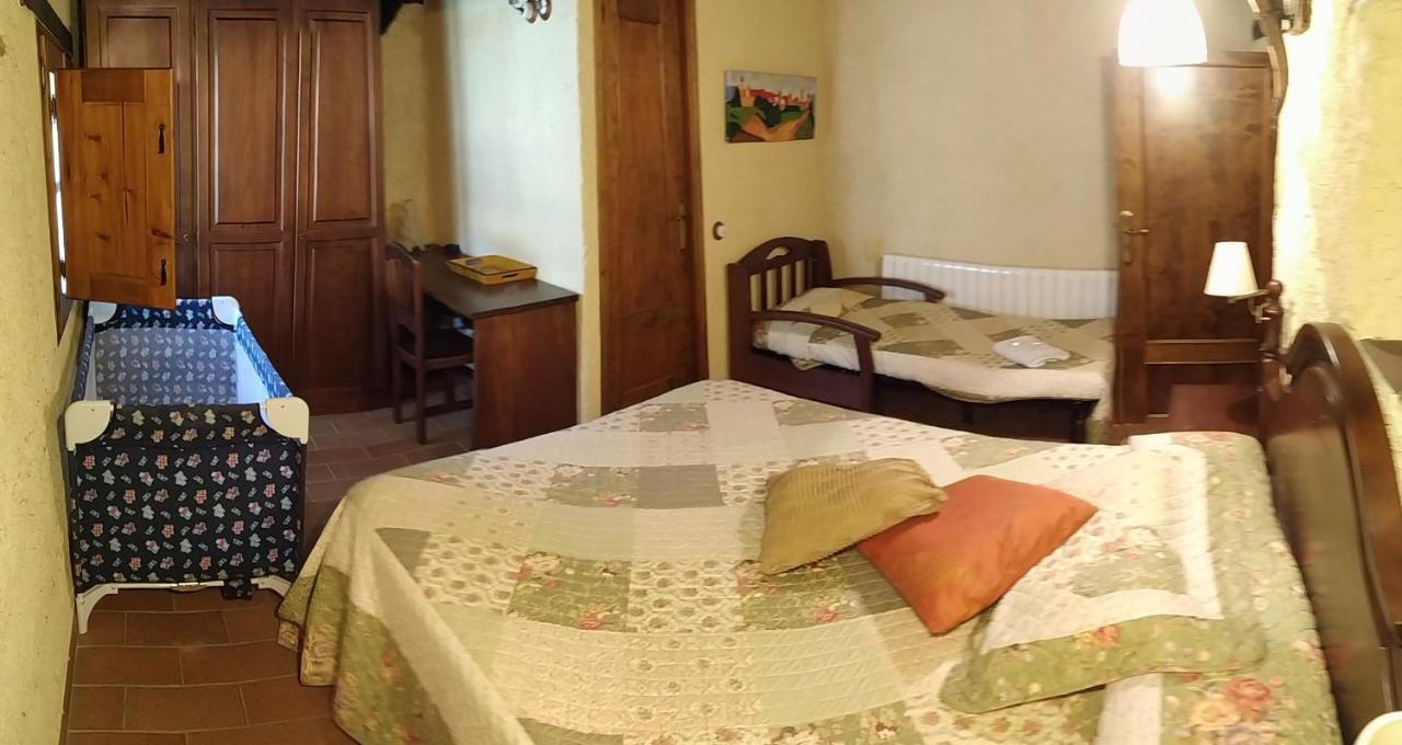 Masia Can Felip B&B Llinars del Valles Экстерьер фото