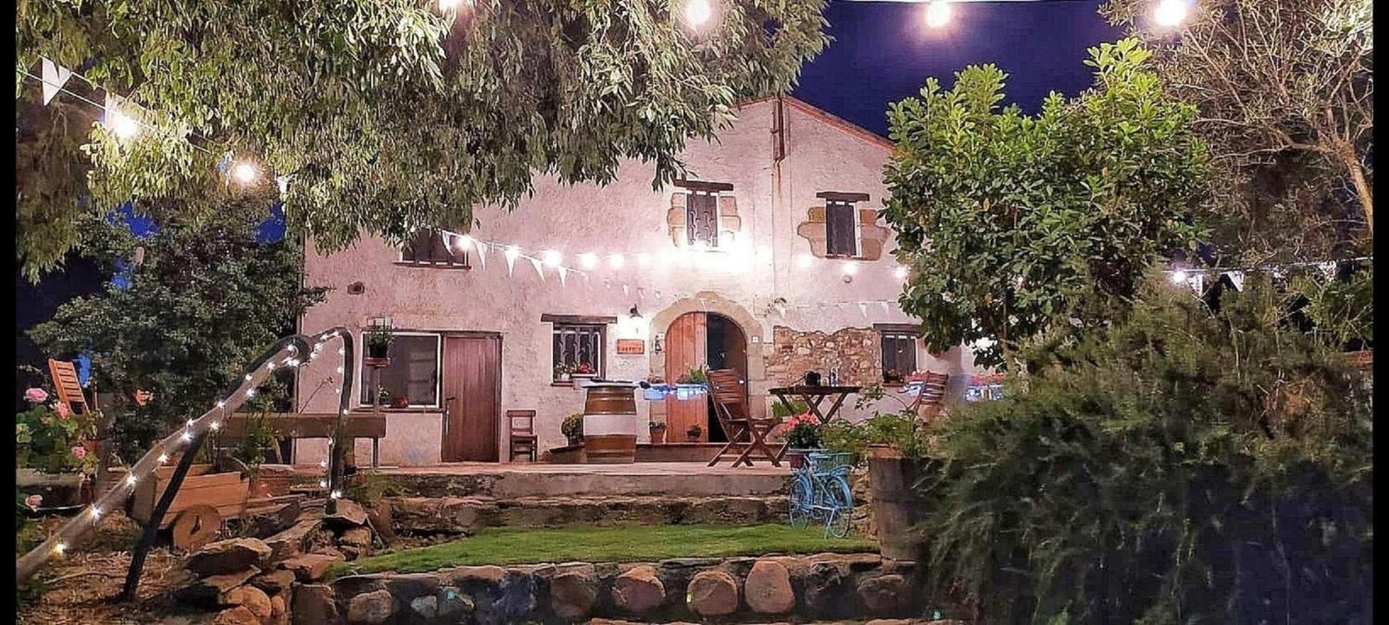 Masia Can Felip B&B Llinars del Valles Экстерьер фото