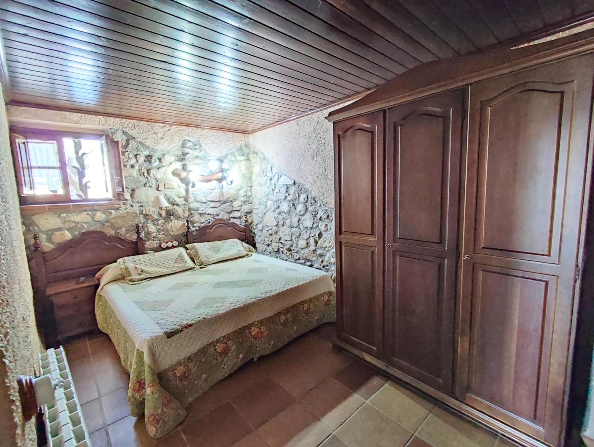 Masia Can Felip B&B Llinars del Valles Экстерьер фото